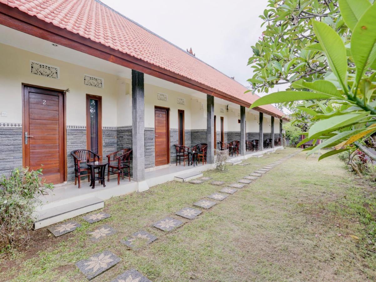 Oyo 90711 Blembong Homestay Jimbaran Exterior foto
