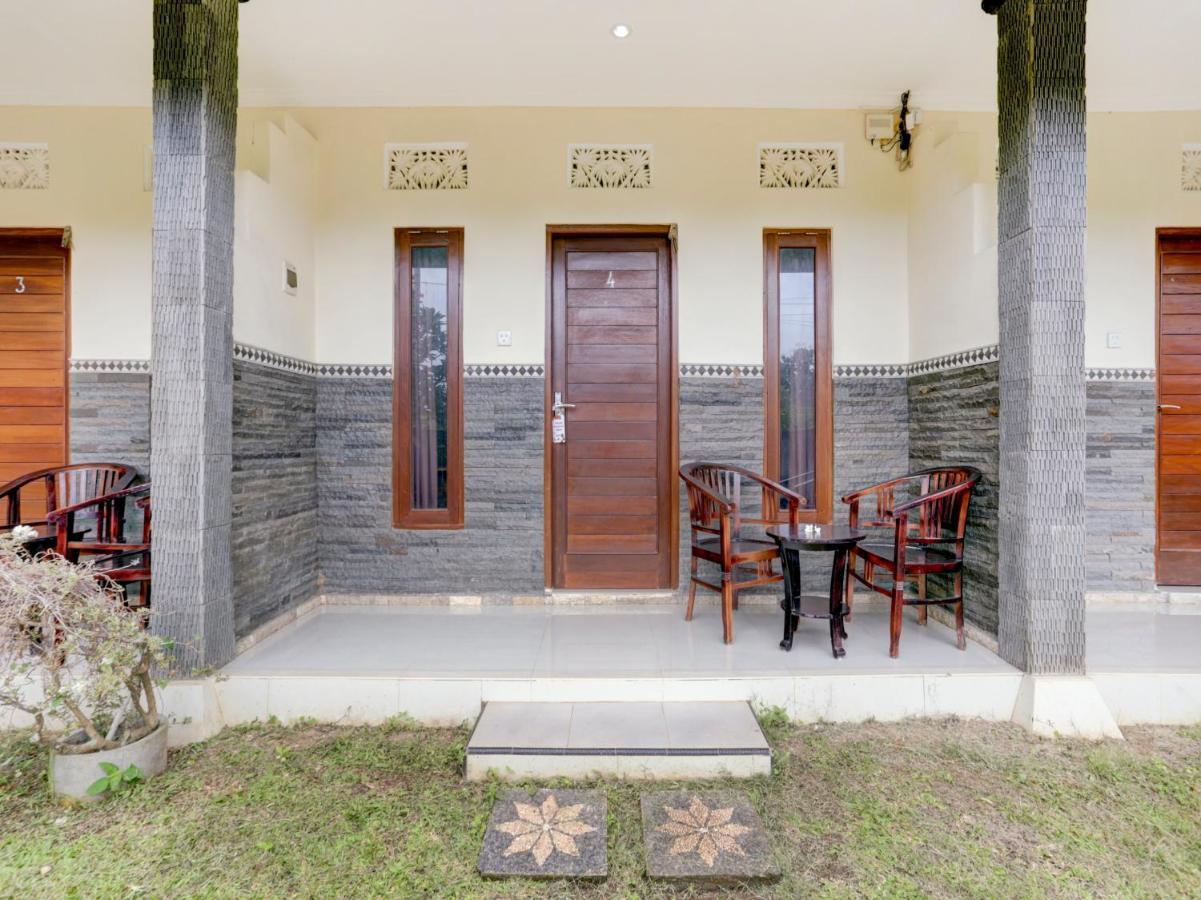 Oyo 90711 Blembong Homestay Jimbaran Exterior foto